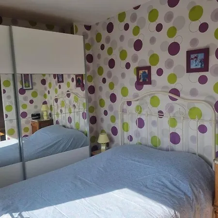 Le Haut Du Theux - Gite De Vacances Charleville-Mézières Esterno foto