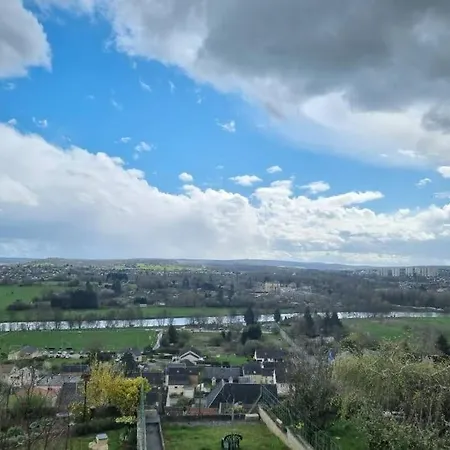 Le Haut Du Theux - Gite De Vacances Charleville-Mézières Esterno foto
