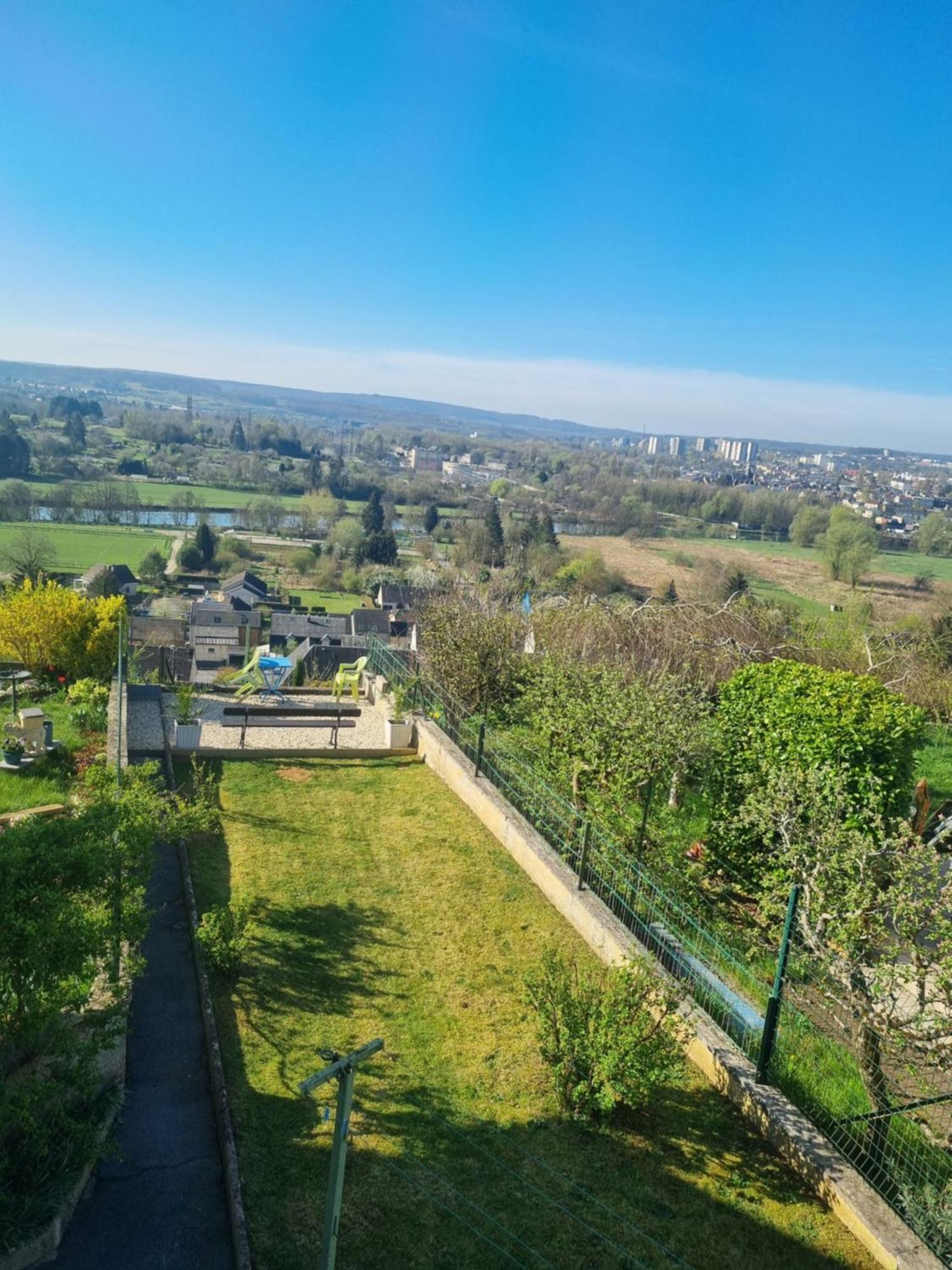 Le Du Theux - De * Charleville-Mezieres